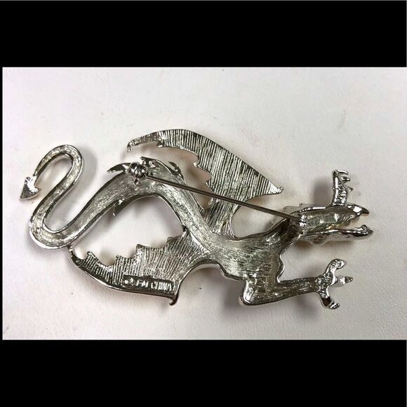Franklin Mint Flying Dragon Brooch - Picture 4 of 5